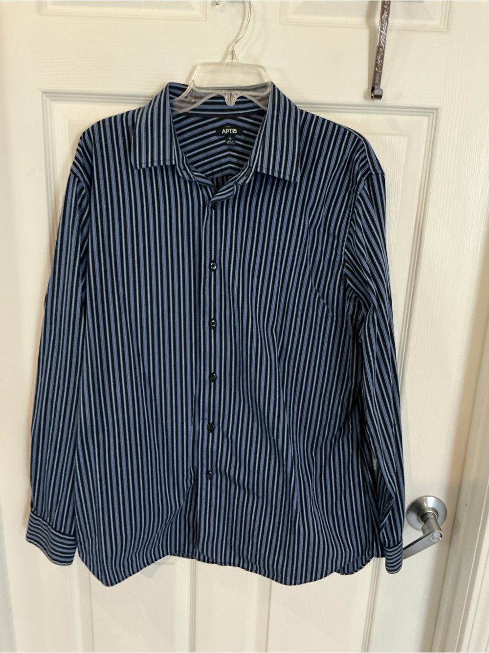 Apt. 9 Navy and Light Blue Vertical Stripe Dress Shirt